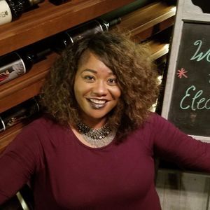 Meet your Posher, Tara